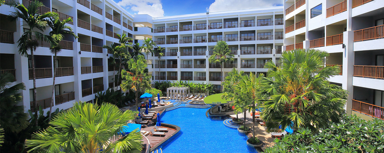 Deevana Plaza Phuket Patong, 4-star hotel beach